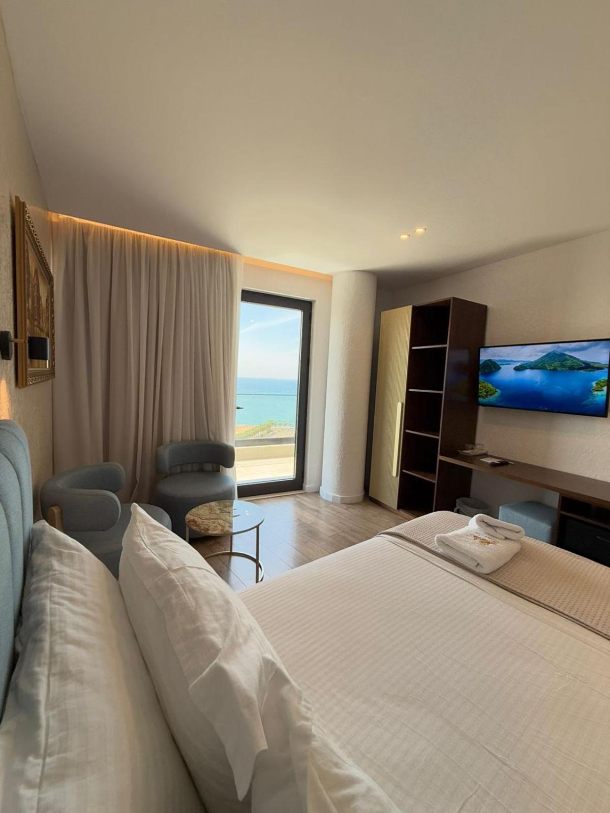The Queen'S Lion Premium Hotel Sarandë Exterior foto